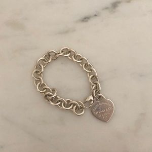 Tiffany Co heart pendant bracelet!!